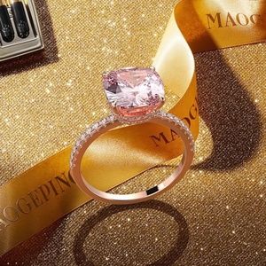 12mm 6.84Ct AAA Lab Round Cut Champagne Topaz